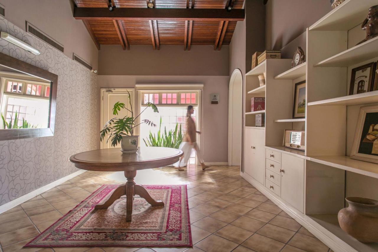 Las Lomas Casa Hotel Asuncion Extérieur photo