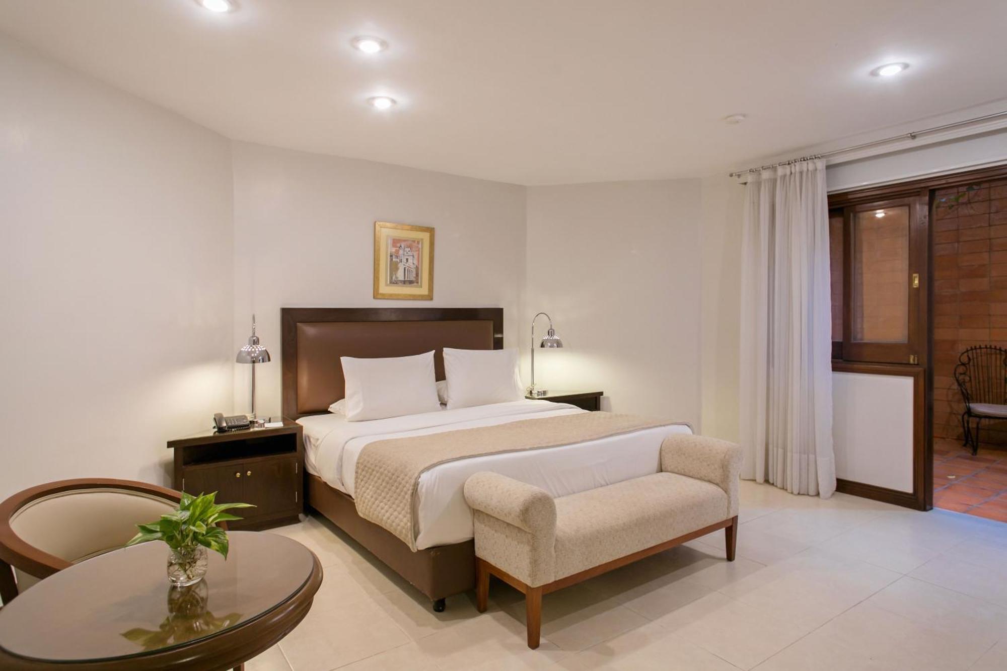 Las Lomas Casa Hotel Asuncion Extérieur photo