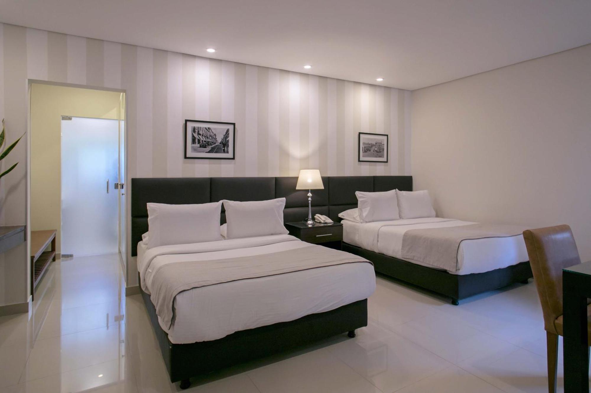 Las Lomas Casa Hotel Asuncion Extérieur photo