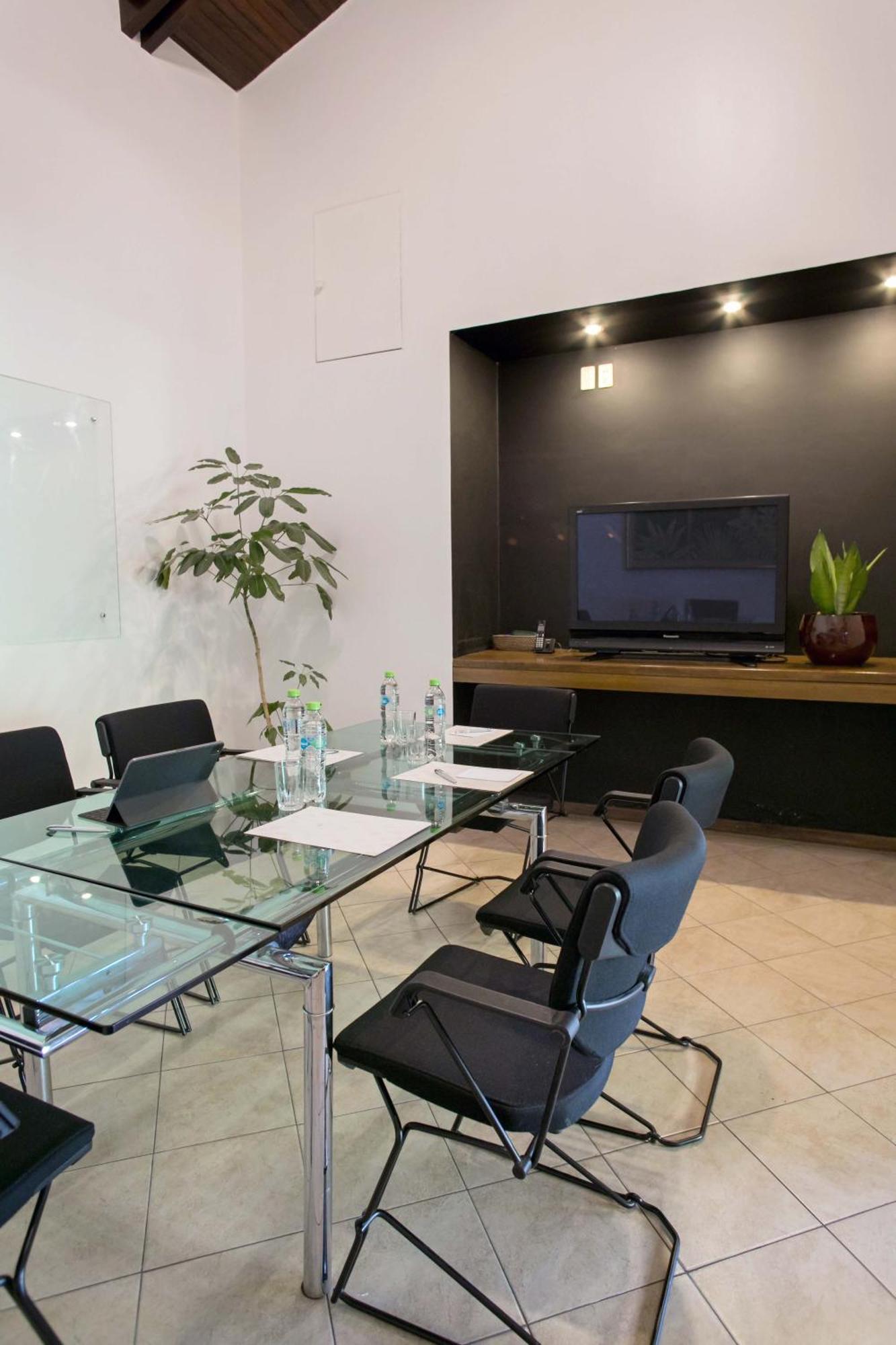 Las Lomas Casa Hotel Asuncion Extérieur photo