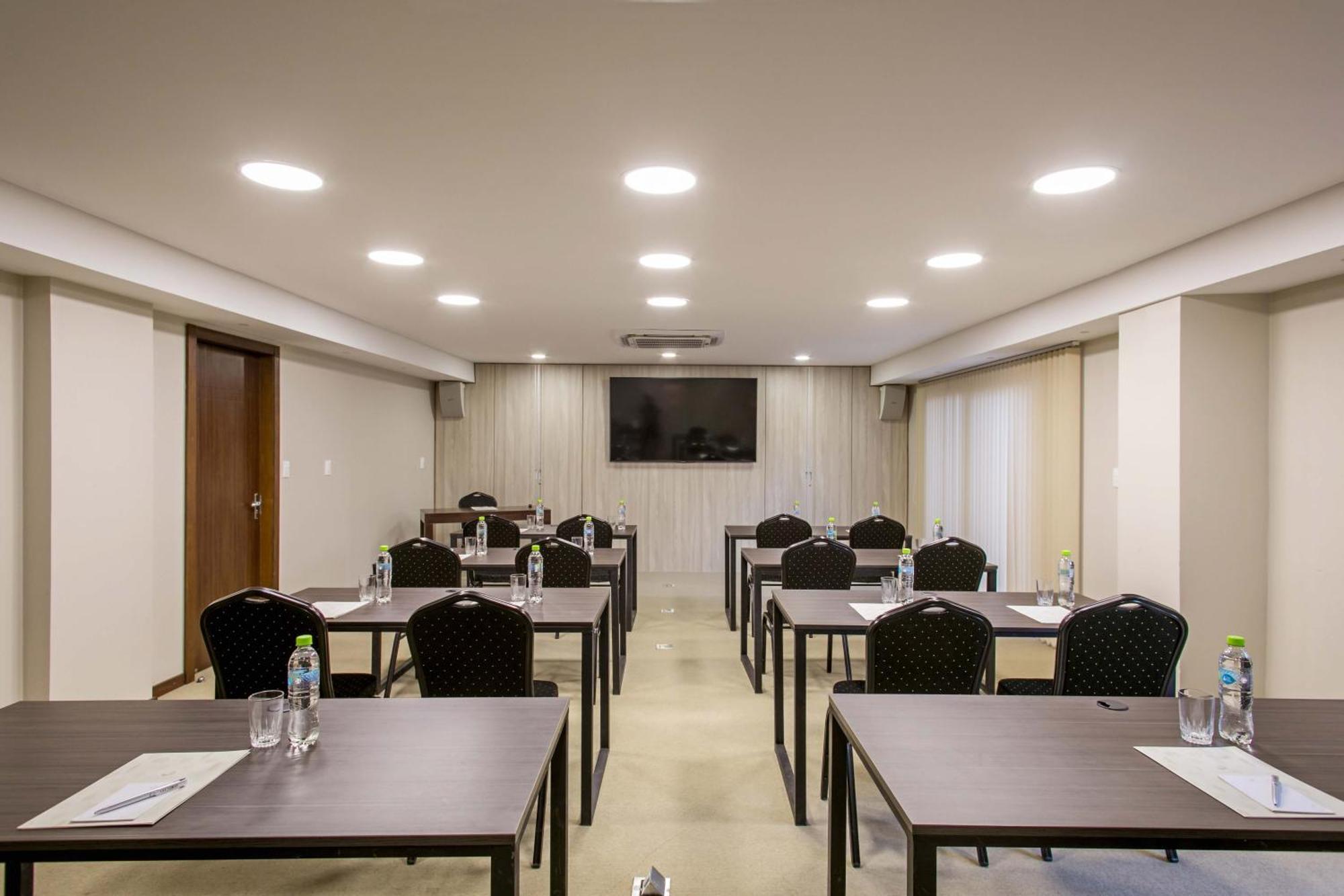 Las Lomas Casa Hotel Asuncion Extérieur photo