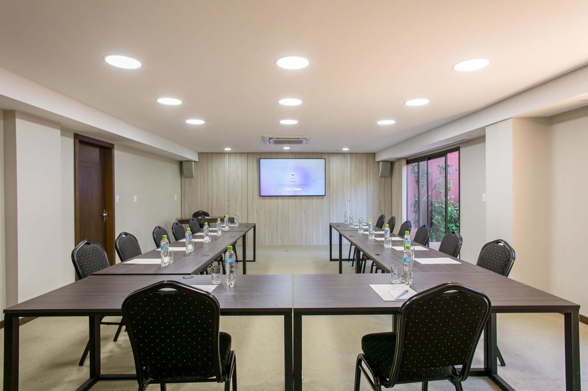 Las Lomas Casa Hotel Asuncion Extérieur photo